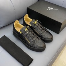 쥬세페 자노티 GIUSEPPE ZANITTI 2023 SS 블랙 타조무늬 남성 슈즈 커스텀급