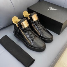 쥬세페 자노티 GIUSEPPE ZANITTI 2023 SS 블랙 금속패치 하이탑 남성 슈즈 커스텀급