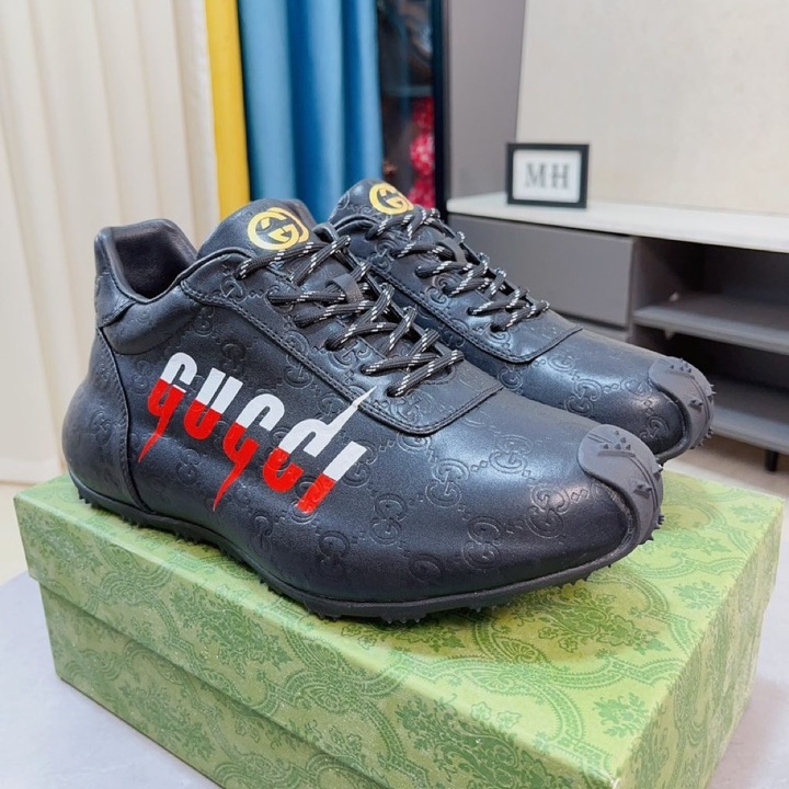 구찌 GUCCI 2023 SS 캐릭터 시마라인 블랙 남성 슈즈 커스텀급