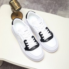 구찌 GUCCI 2023 SS 쟈가드 블랙텝 화이트 남성 슈즈 커스텀급