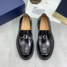 디올 DIOR 2023 SS 캐릭터 금속로고 블랙 남성 슈즈 커스텀급