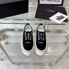 샤넬 CHANEL 2023 SS 로고 라인 블랙 여성 슈즈 커스텀급