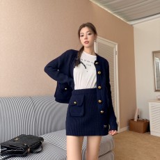 프라다 PRADA 2023 SS 니트 포켓 가디건 스커트 여성 세트 커스텀급