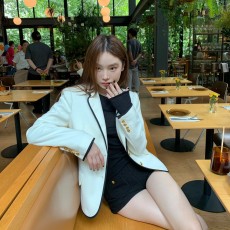 셀린느 CELINE 2023 SS 캐릭터 라인 여성 자켓 화이트 커스텀급
