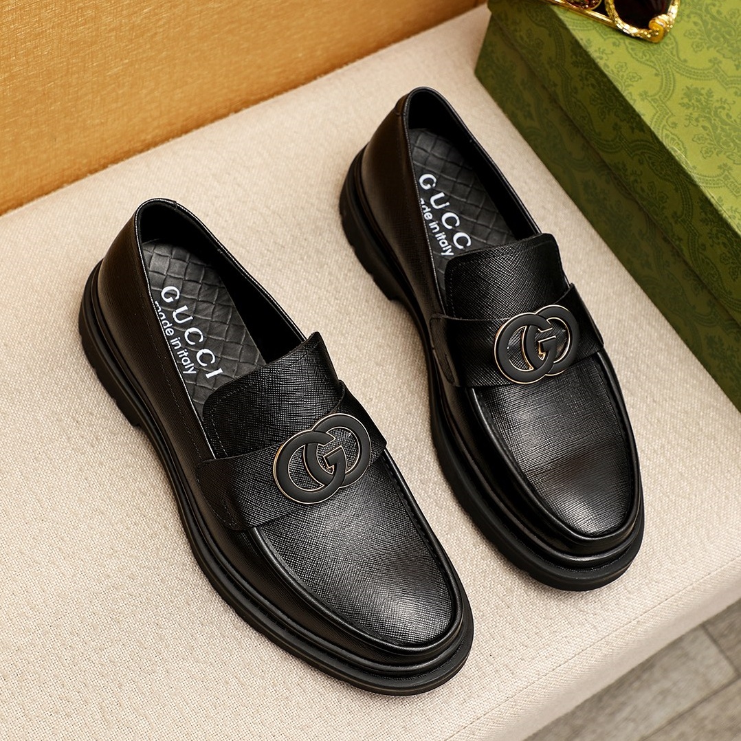 구찌 GUCCI 2024 SS 캐릭터 GG로고 블랙 남성 구두 커스텀급
