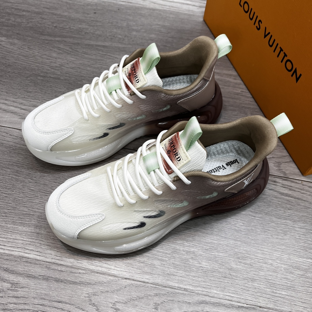 루이비통 LOUIS VUITTON 2024 SS 캐릭터 그레이 남성 슈즈 커스텀급