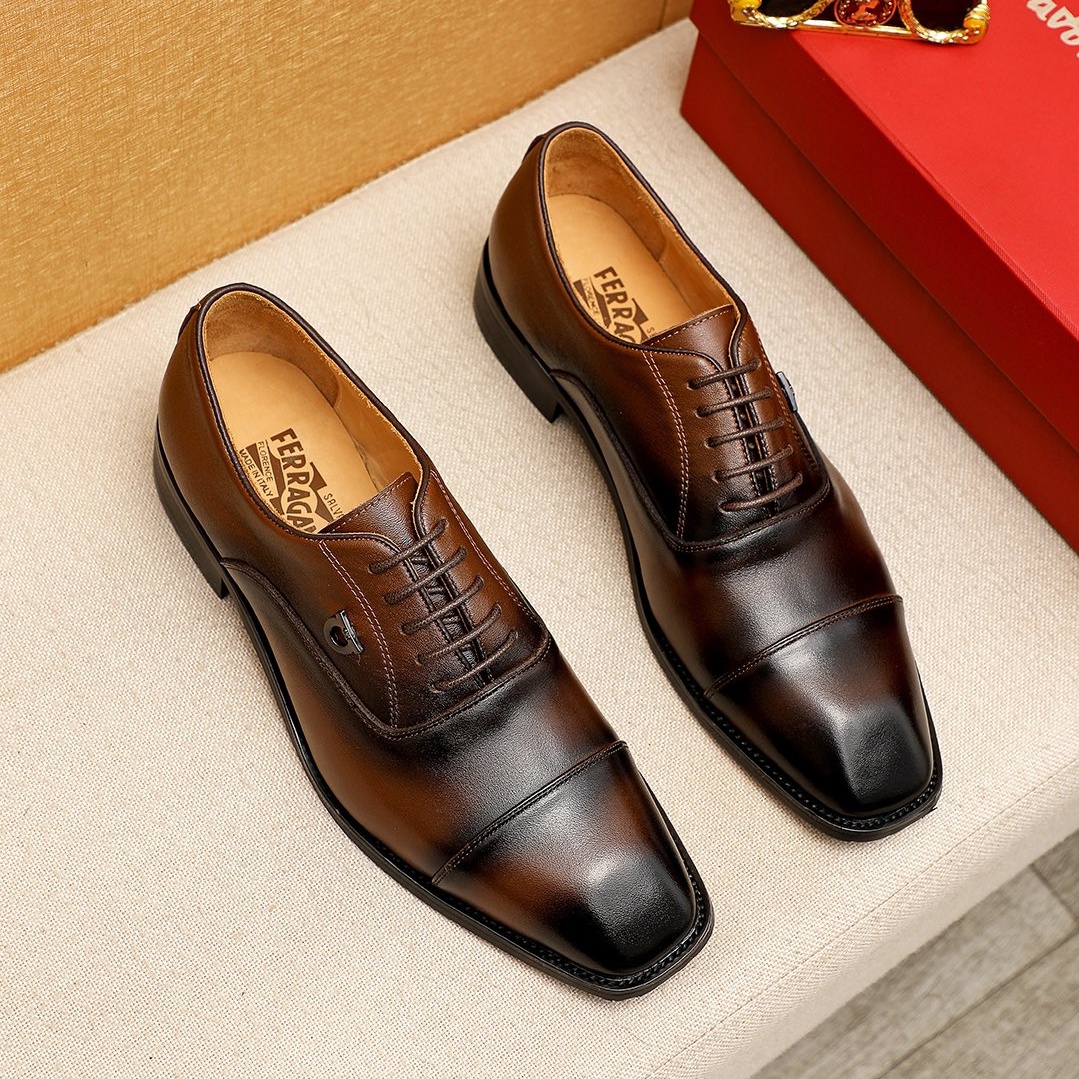 페레가모 FERRAGAMO 2024 SS 금속로고 스티치 브라운 남성 구두 커스텀급
