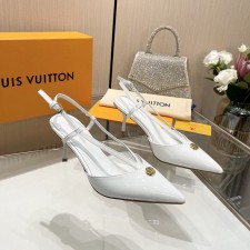 루이비통 LOUIS VUITTON 2024 SS 캐릭터 로고 화이트 여성 구두 커스텀급