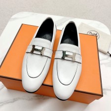에르메스 HERMES 2024 SS H로고 화이트 여성 슈즈 커스텀급