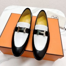 에르메스 HERMES 2024 SS H로고 검흰 여성 슈즈 커스텀급