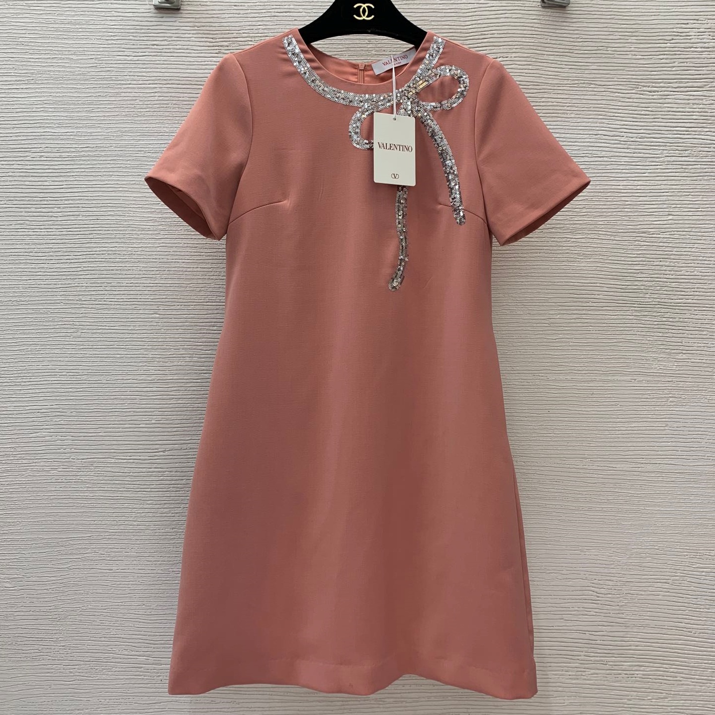 발렌티노 VALENTINO 2024 SS 큐빅 리본장식 반팔 여성 원피스 커스텀급