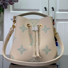 루이비통 LOUIS VUITTON 2024 SS 네오 노에 바이컬러 모노그램 그린 M24048 미러급
