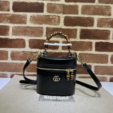 구찌 GUCCI 2024 SS 미니 뱀부 숄더 크로스백 블랙 760200 커스텀급