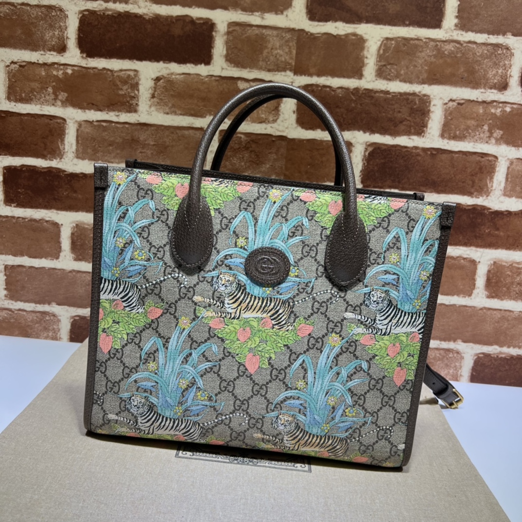 구찌 GUCCI 2024 SS GG 슈프림 프린트 스몰 토트백 659983 커스텀급