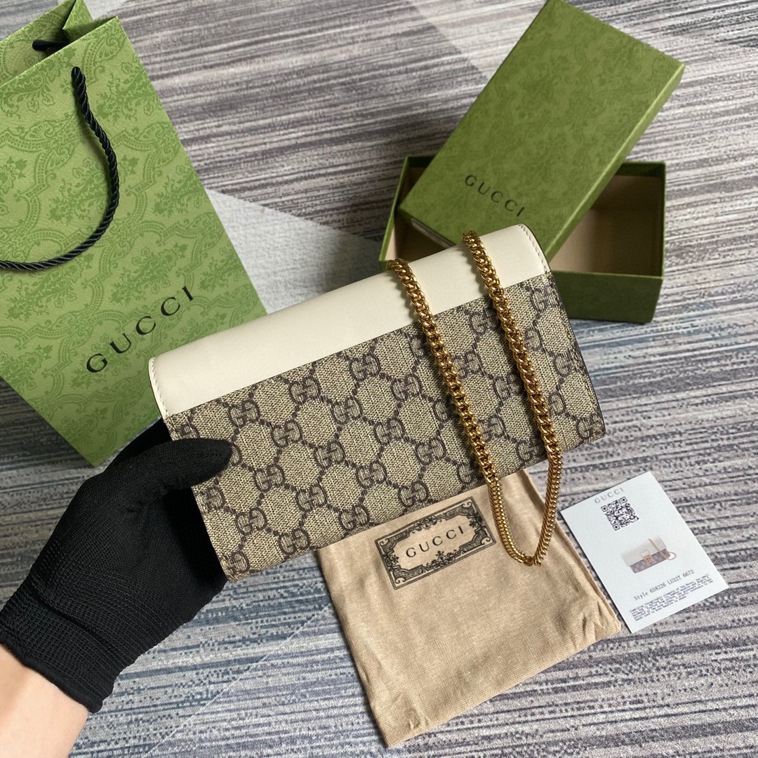 구찌 GUCCI 2024 SS GG 슈프림 패드락 WOC 체인백 658226 커스텀급