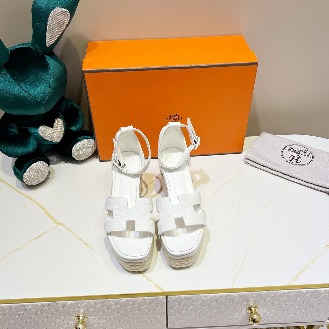 에르메스 HERMES 2024 SS H로고 끈장식 화이트 여성 웨지힐 샌들 커스텀급