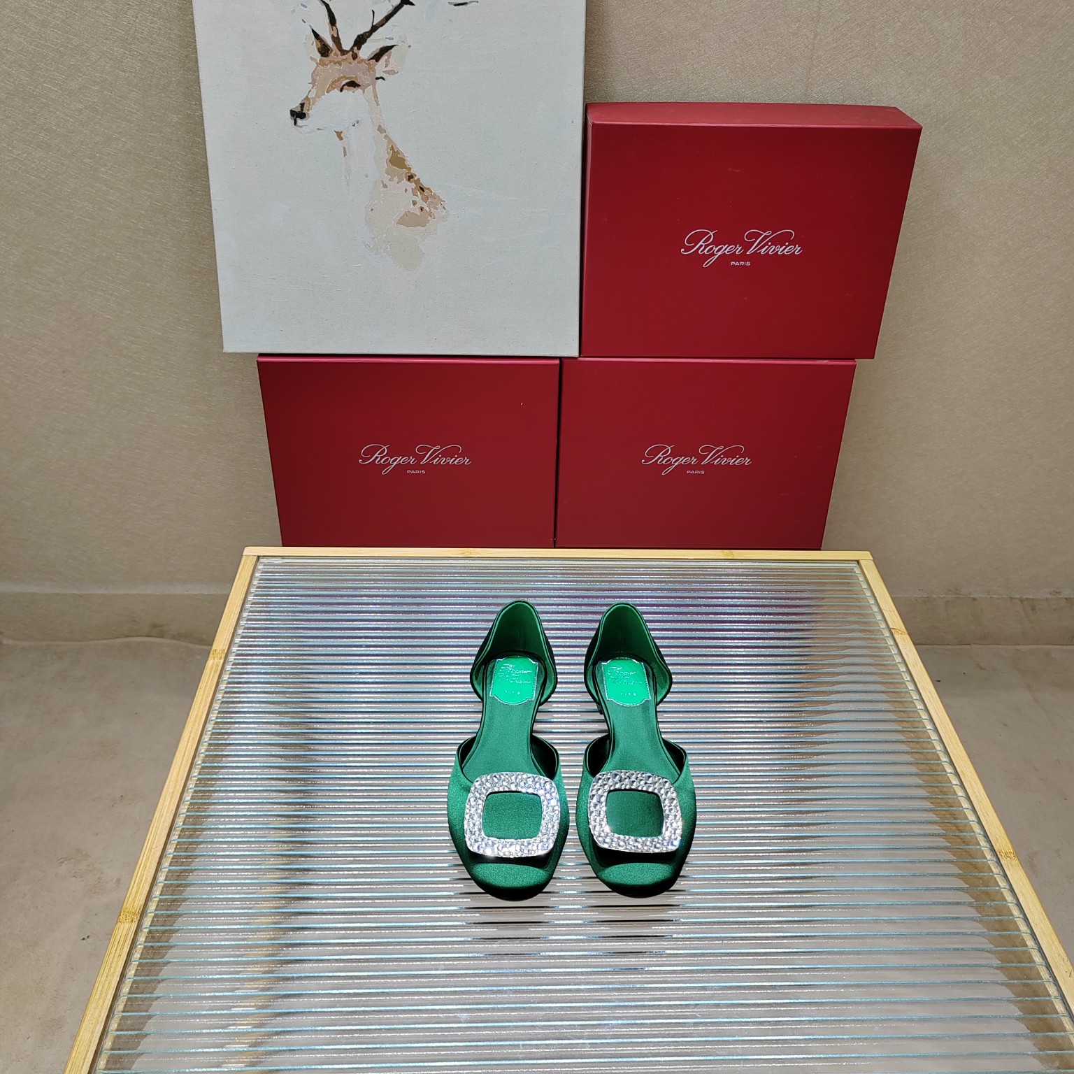 로저비비에 ROGER VIVIE 2024 SS 캐릭터 로고 그린 여성 플랫슈즈 커스텀급