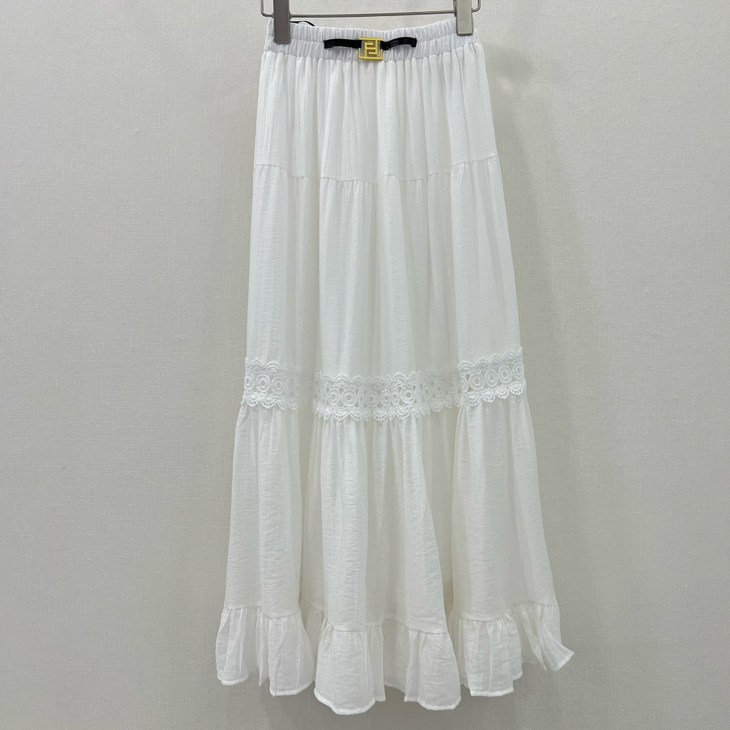 펜디 FENDI 2024 SS 캐릭터 벨트장식 시스루 레이스 프릴 화이트 여성 치마 커스텀급