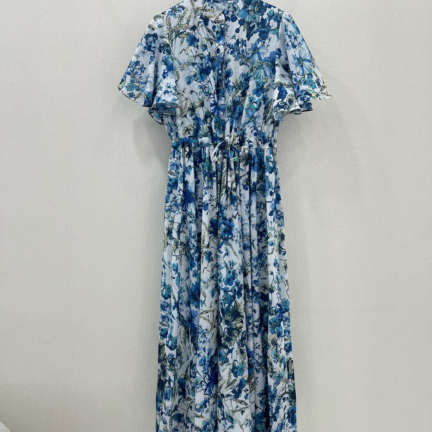 디올 DIOR 2024 SS 캐릭터 로고 플라워 프릴 레드 여성 원피스 커스텀급