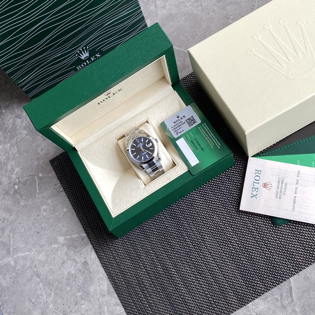 로렉스 ROLEX 2024 SS 데이저스트 스틸 네이비판 날자형 오토메틱 3235 남성 시계