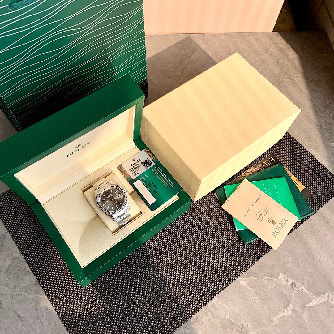 로렉스 ROLEX 2024 SS 데이저스트 스틸 그레이판 날자형 오토메틱 3235 남성 시계