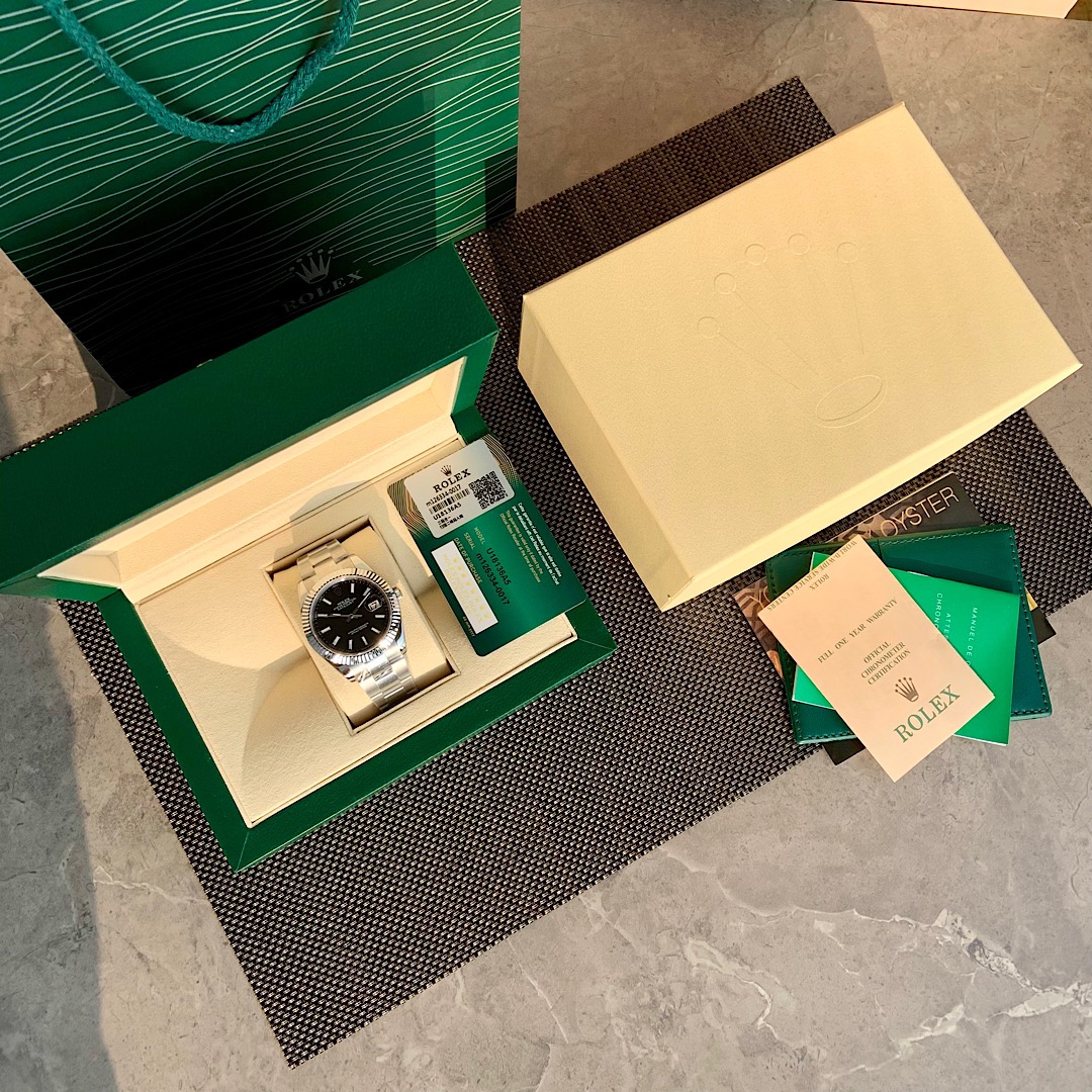 로렉스 ROLEX 2024 SS 데이저스트 스틸 블랙판 날자형 오토메틱 3235 남성 시계