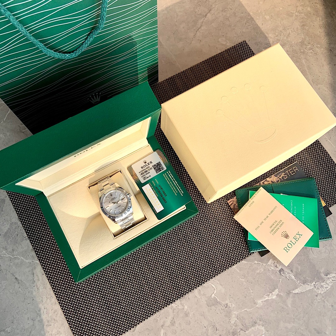 로렉스 ROLEX 2024 SS 데이저스트 스틸 실버판 날자형 오토메틱 3235 남성 시계