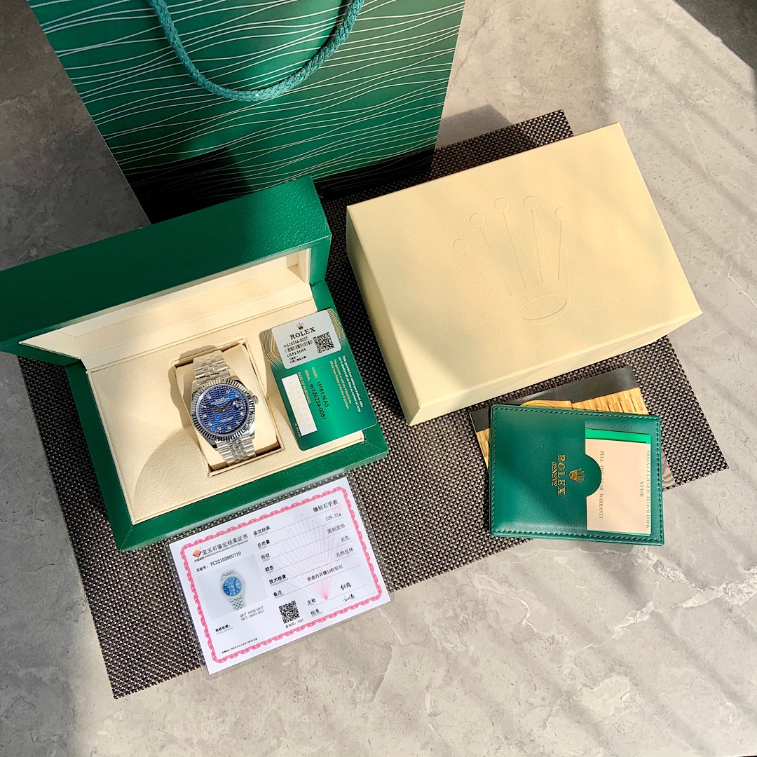 로렉스 ROLEX 2024 SS 데이저스트 스틸 블루체크판 쿠빅 날자형 오토메틱 3235 남성 시계