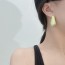 BOTTEGA VENETA 2024 SS 보테가 베네타 연두그린 골드 캐릭터 럭셔리 패션 여성 귀걸이 커스텀급