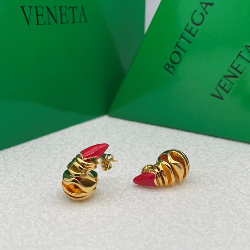 BOTTEGA VENETA 2024 SS 보테가 베네타 레드 골 럭셔리 패션 여성 귀걸이 커스텀급