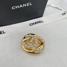 CHANEL 2024 SS 샤넬 진주 CC로고 럭셔리 패션 여성 브로치 커스텀급