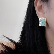 CHANEL 2024 SS 샤넬 민트 골드 CC로고 럭셔리 패션 여성 귀걸이 커스텀급
