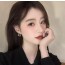 CÉLINE 2024 SS 셀린느 캐릭터 로고 럭셔리 패션 여성 귀걸이 커스텀급