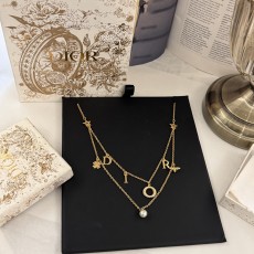 DIOR 2024 SS 디올 캐릭터 골드 로고 럭셔리 패션 여성 롱 목걸이 커스텀급