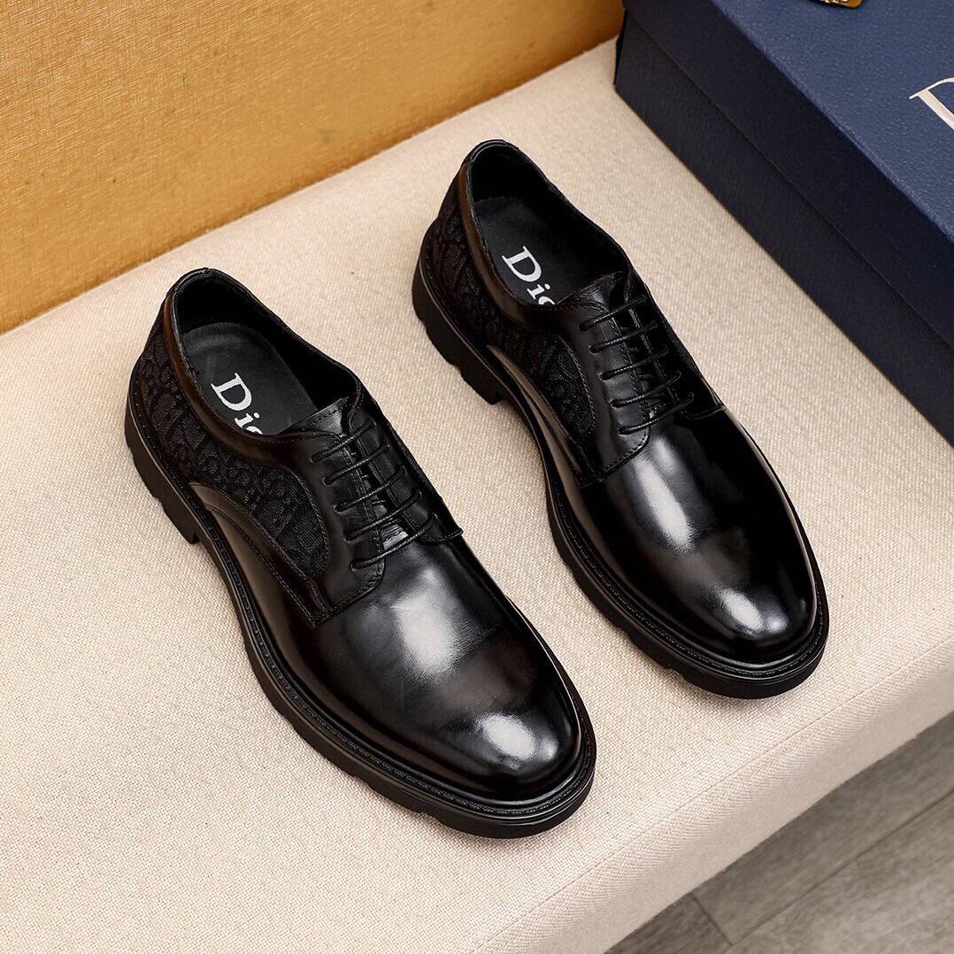 DIOR 2024 SS 디올 캐릭터 D로고 블랙 투톤 남성 구두 커스텀급