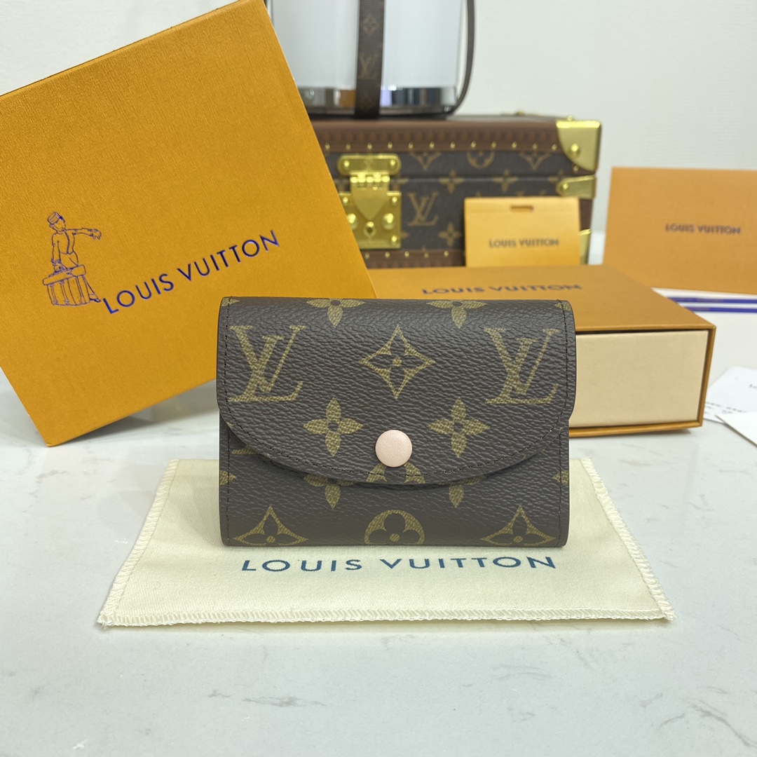 LOUIS VUITTON 2024 SS 루이비통 모노그램 연핑크 로잘리 코인 퍼스 M62361 여성 동전지갑 커스텀급
