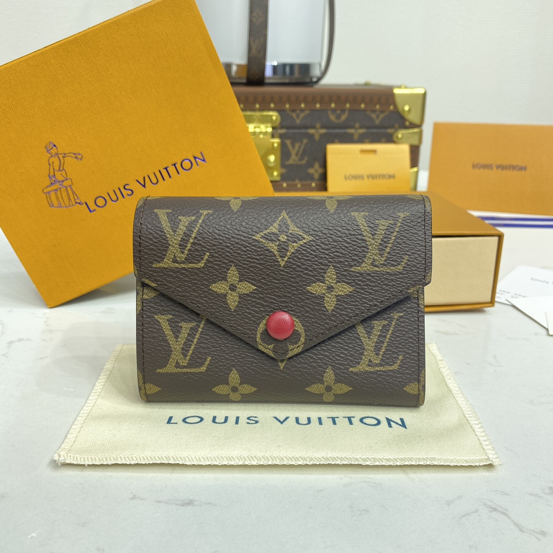 LOUIS VUITTON 2024 SS 루이비통 모노그램 버건디 빅토린 월릿 M41938 여성 반지갑 커스텀급