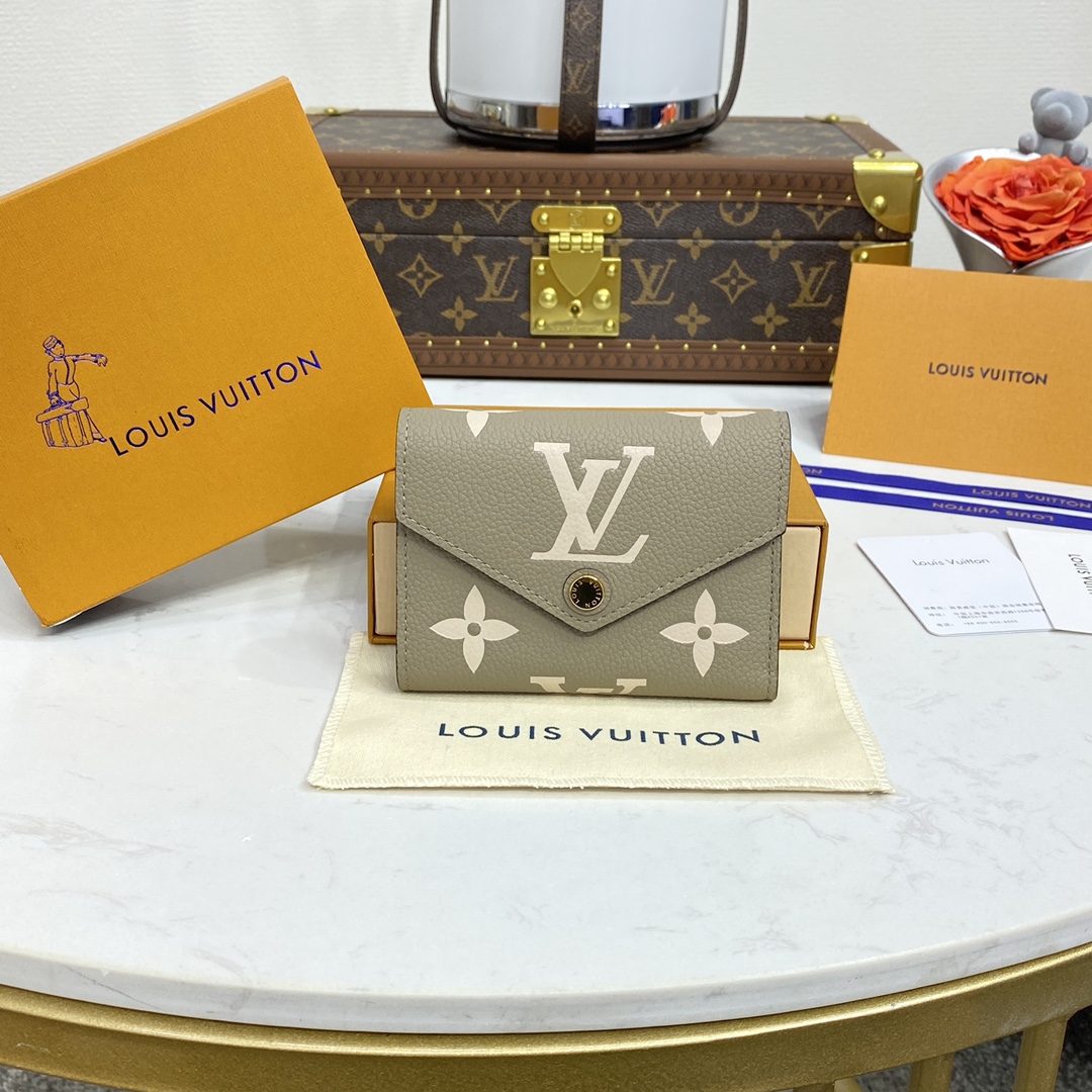LOUIS VUITTON 2024 SS 루이비통 모노그램 그레이 빅토린 월릿 M80968 여성 반지갑 커스텀급