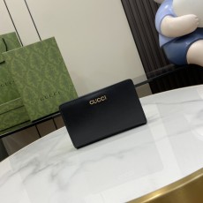 GUCCI 2024 SS 구찌 스크립트 블랙 여성 중지갑 772640 커스텀급