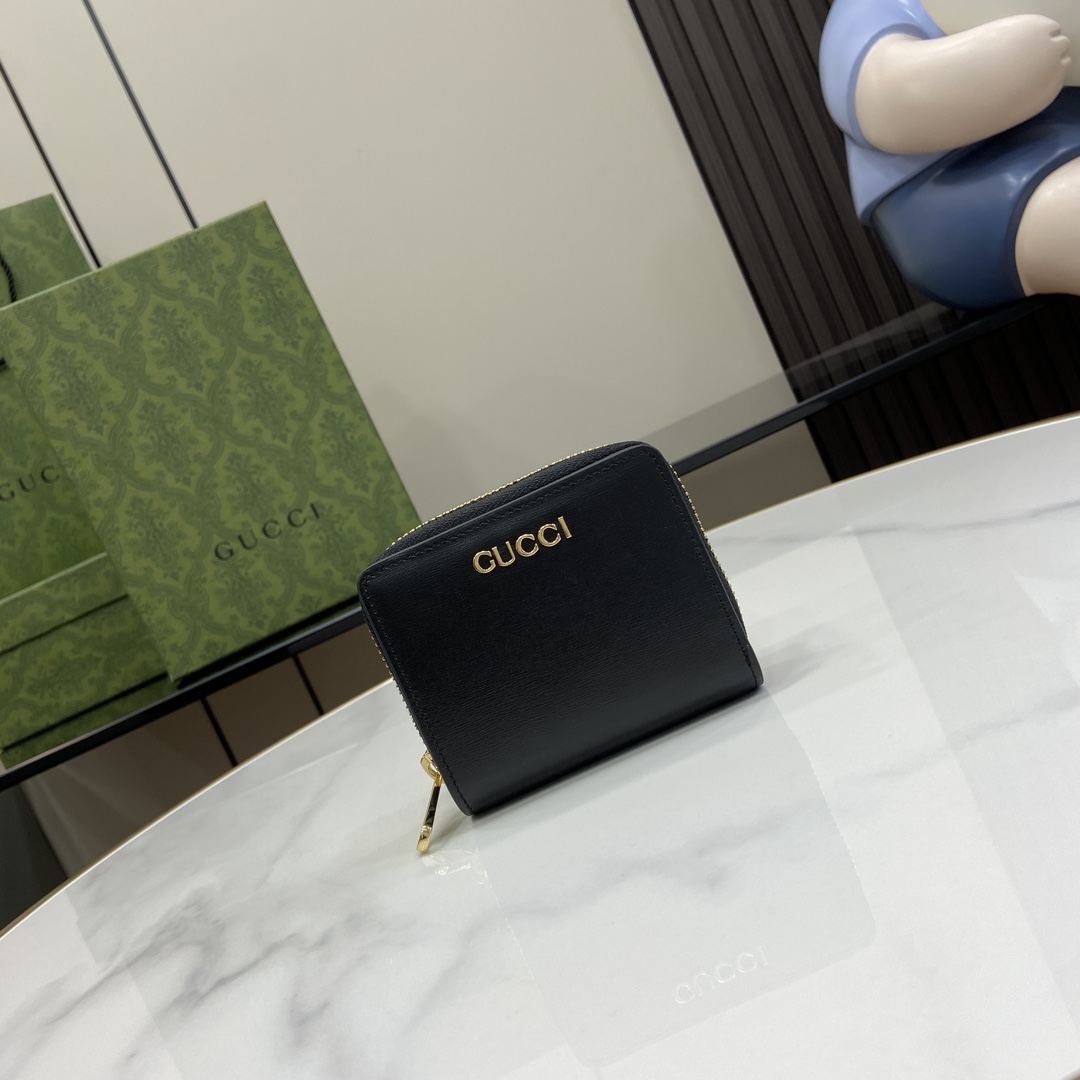 GUCCI 2024 SS 구찌 스크립트 블랙 여성 지퍼 반지갑 772639 커스텀급