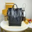 LOUIS VUITTON 2024 SS 루이비통 모노그램 블랙 맥시 노에 슬링백 M46693 여성 가방 커스텀급