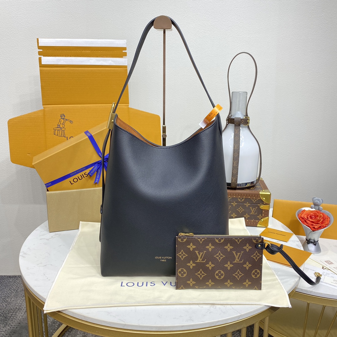 LOUIS VUITTON 2024 SS 루이비통 모노그램 로우 키 호보 블랙 빅백 M24856 여성 가방 커스텀급