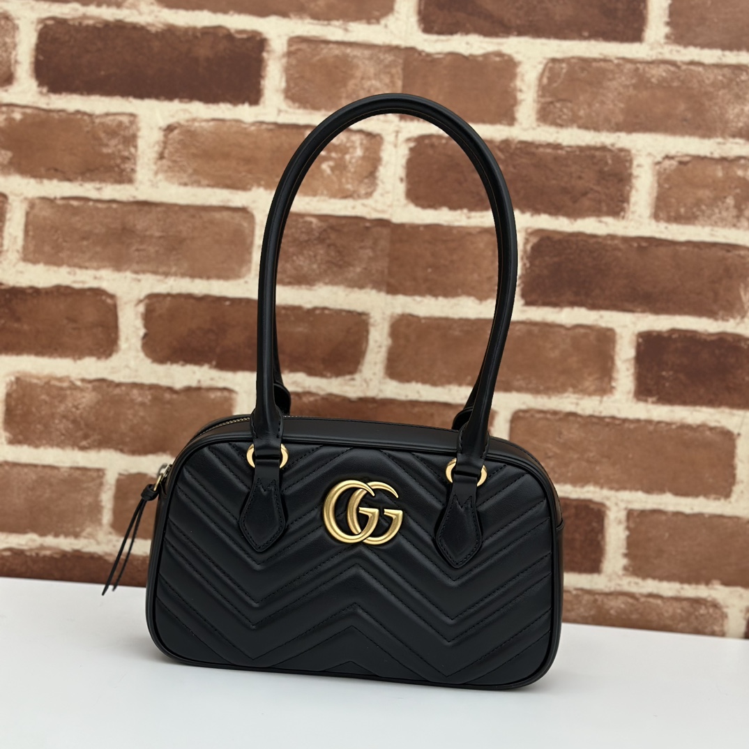 GUCCI 2024 SS 구찌 GG 마몬트 마틀라세 스몰 탑 핸들백 블랙 795199 여성 가방 커스텀급