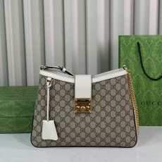 GUCCI 2024 SS 구찌 패드락 미듐 숄더백 쟈가드 화이트 795113 여성 가방 커스텀급