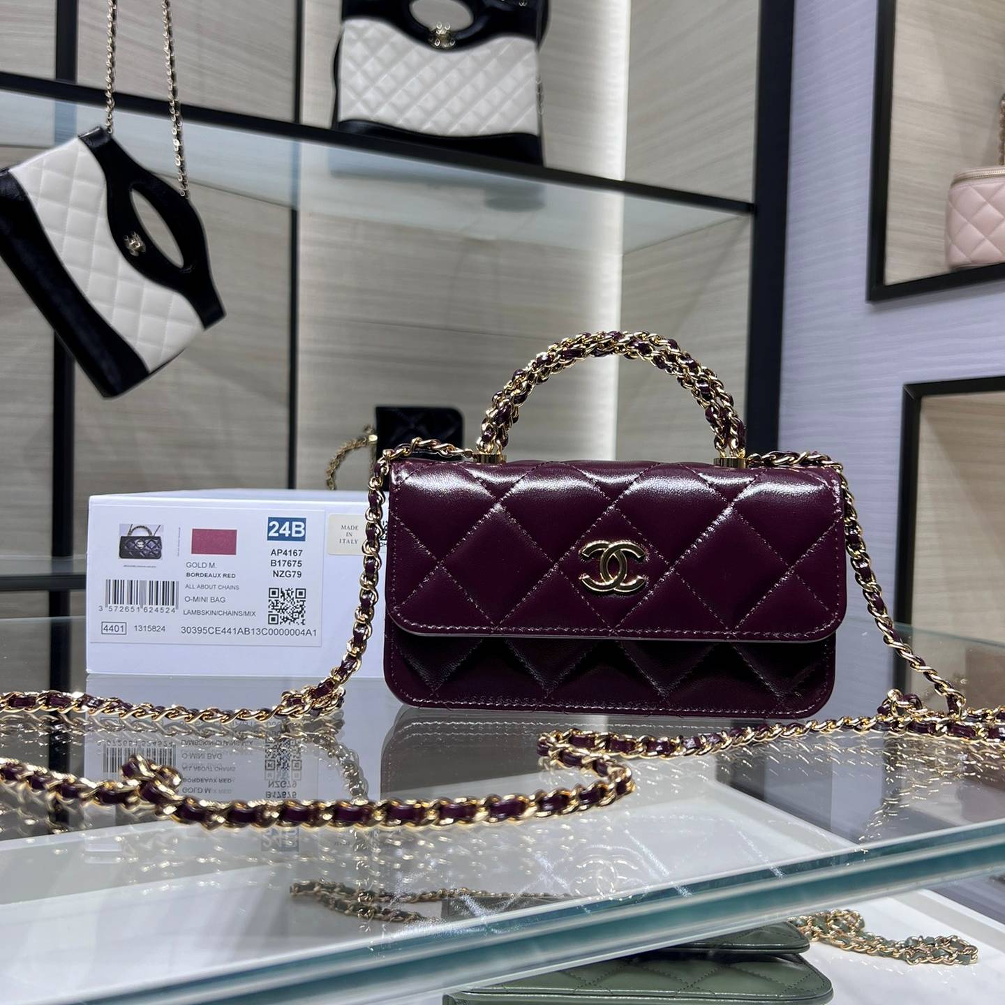 CHANEL 2024 SS 샤넬 체인 램스킨 골드 메탈 버건디 플랩 토트백 AP4167 여성 가방 커스텀급