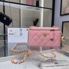 CHANEL 2024 SS 샤넬 체인 램스킨 골드볼 베니티백 핑크 AP2303 여성 가방 커스텀급