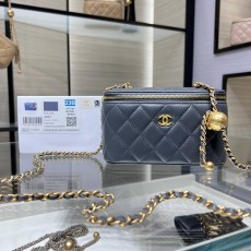 CHANEL 2024 SS 샤넬 체인 램스킨 골드볼 베니티백 딥그레이 AP2303 여성 가방 커스텀급