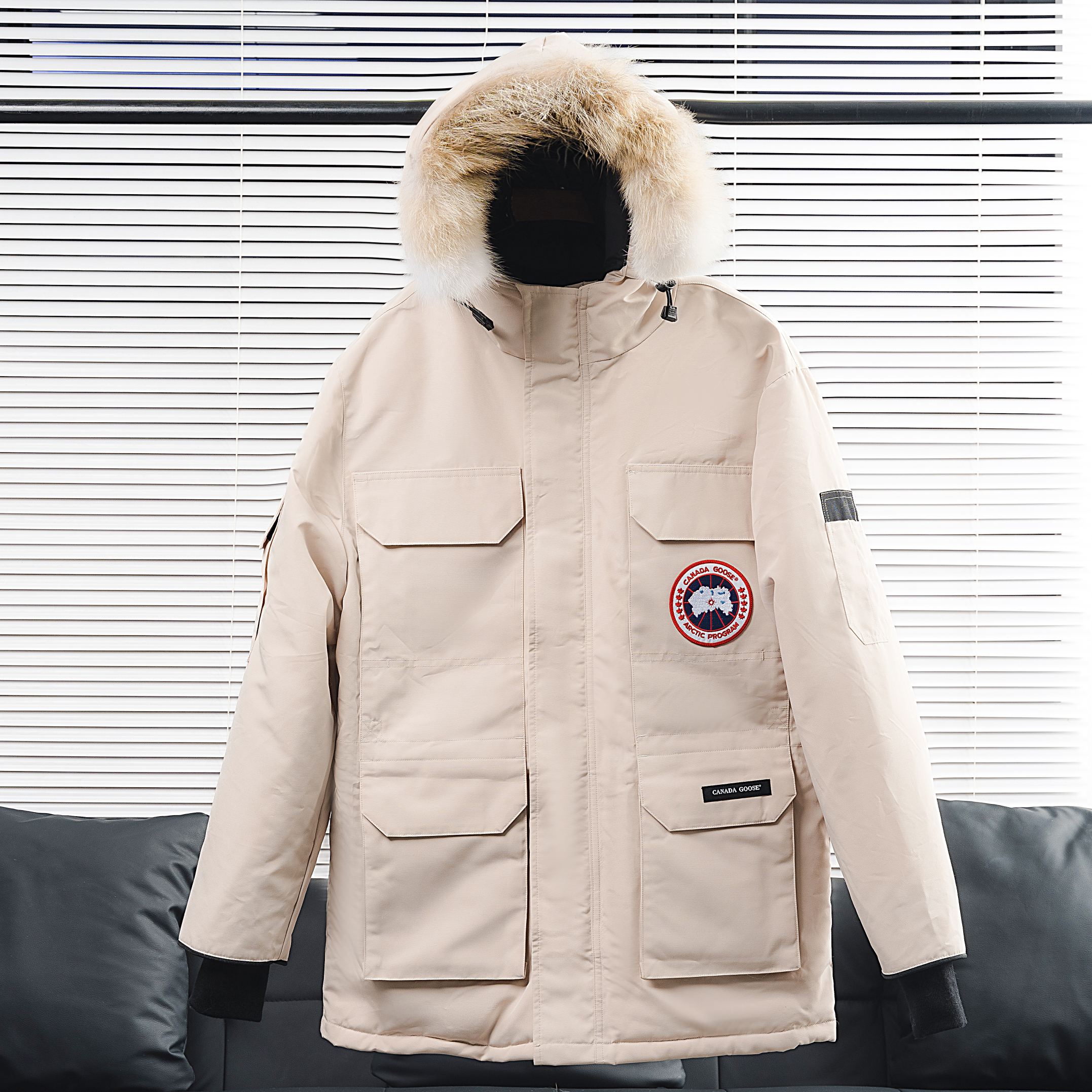 CANADA GOOSE 2024 SS 캐나다구스 코요테퍼 익스페디션 아이보리 여성 롱패딩 커스텀급