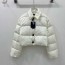 LOUIS VUITTON 2024 SS 루이비통 블랙로고 화이트 여성 패딩 커스텀급