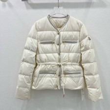 MONCLER 2024 SS 몽클레어 퀄팅 포켓 끈장식 아이보리 여성 패딩 커스텀급